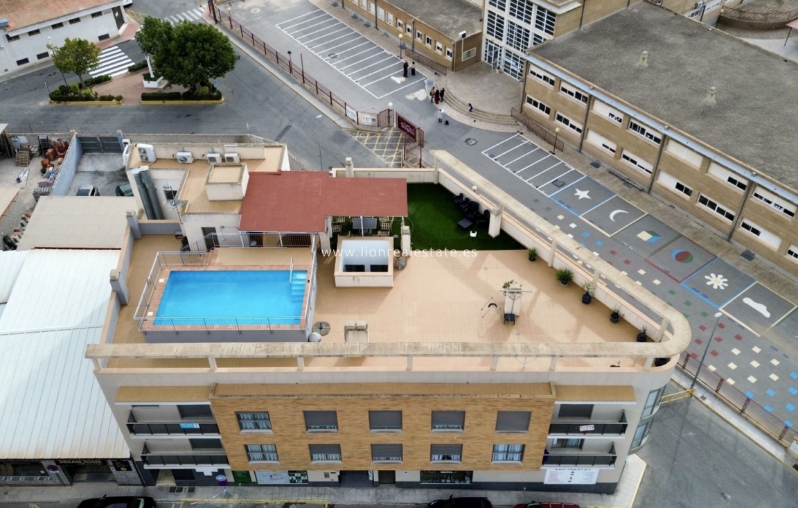 Resale - Apartment / flat - San Miguel de Salinas