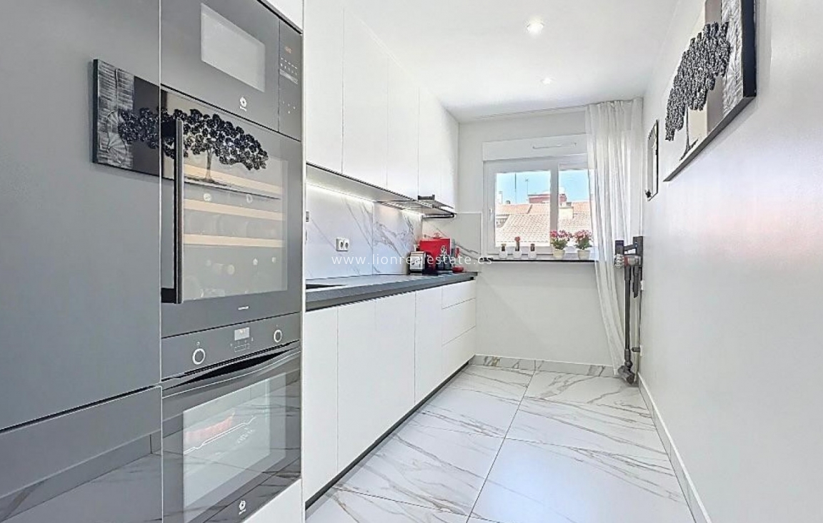 Resale - Apartment / flat - San Pedro del Pinatar - San Pedro Del Pinatar