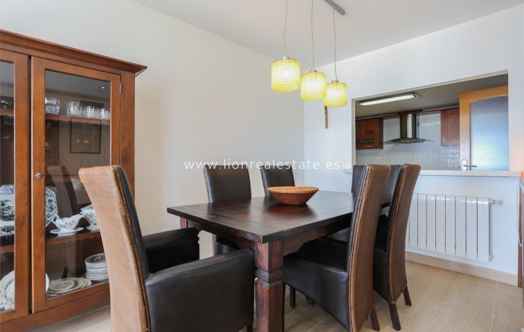 Resale - Apartment / flat - Torrevieja - Centro