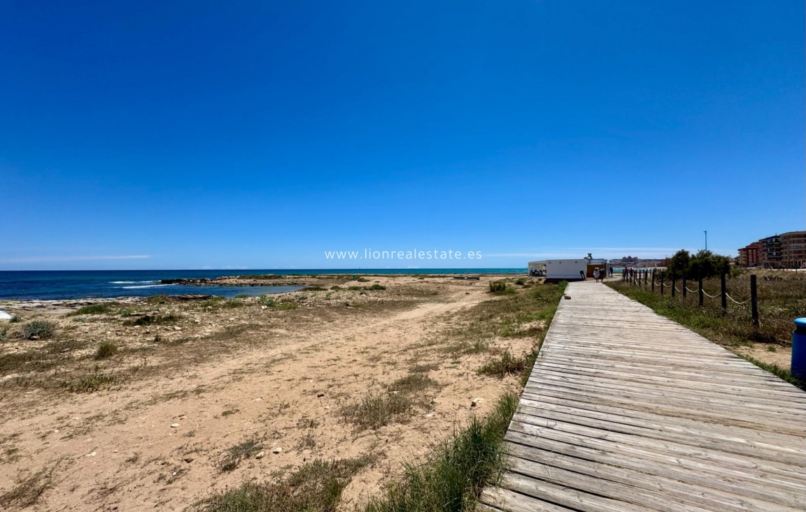 Resale - Apartment / flat - Torrevieja - Gaspar Perrelló