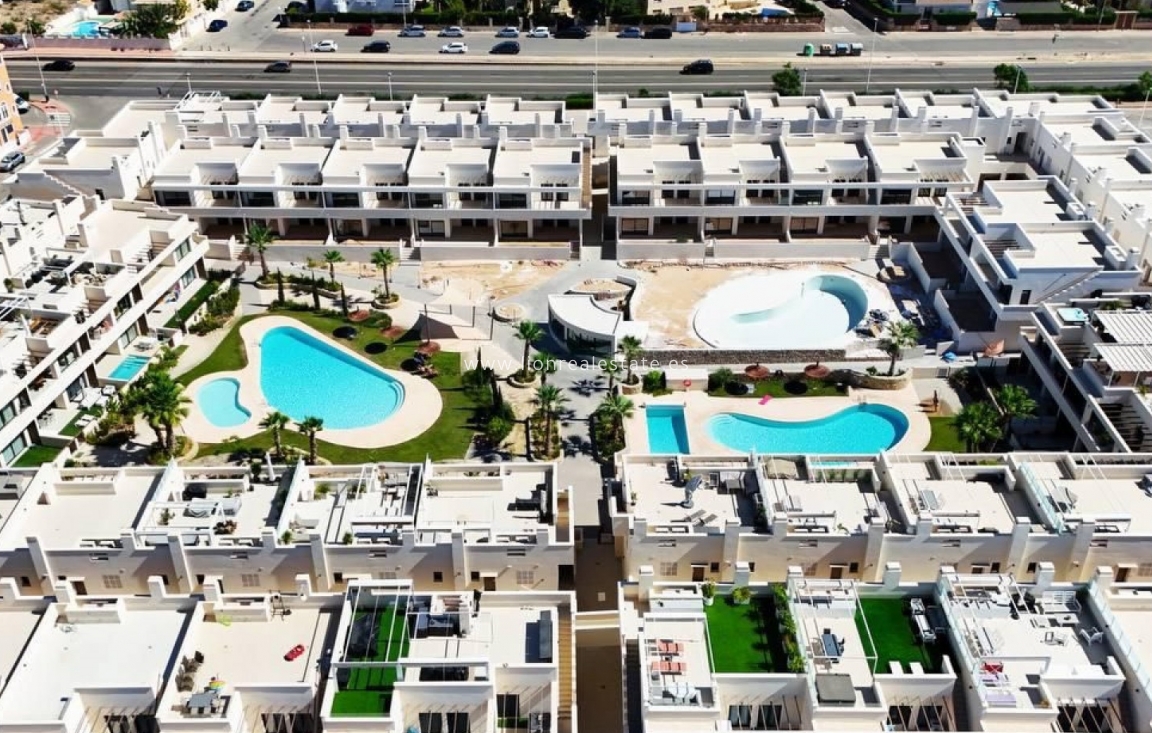 Resale - Apartment / flat - Torrevieja - La Veleta