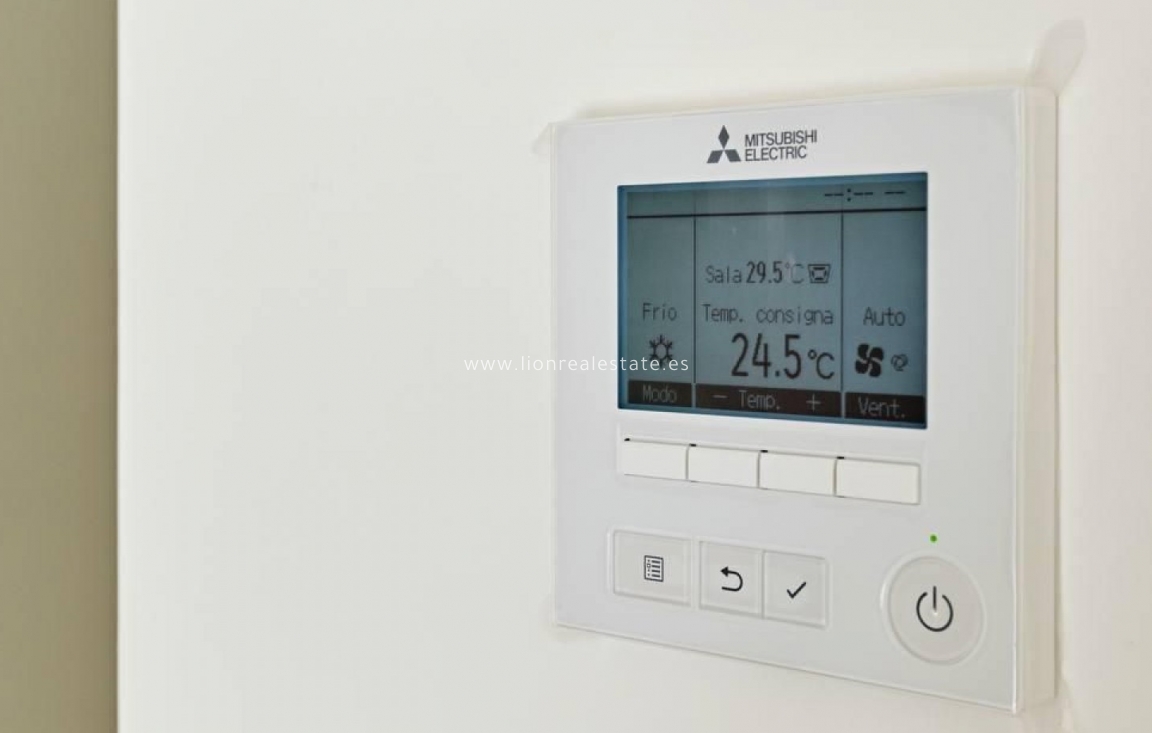 Resale - Apartment / flat - Torrevieja - La Veleta