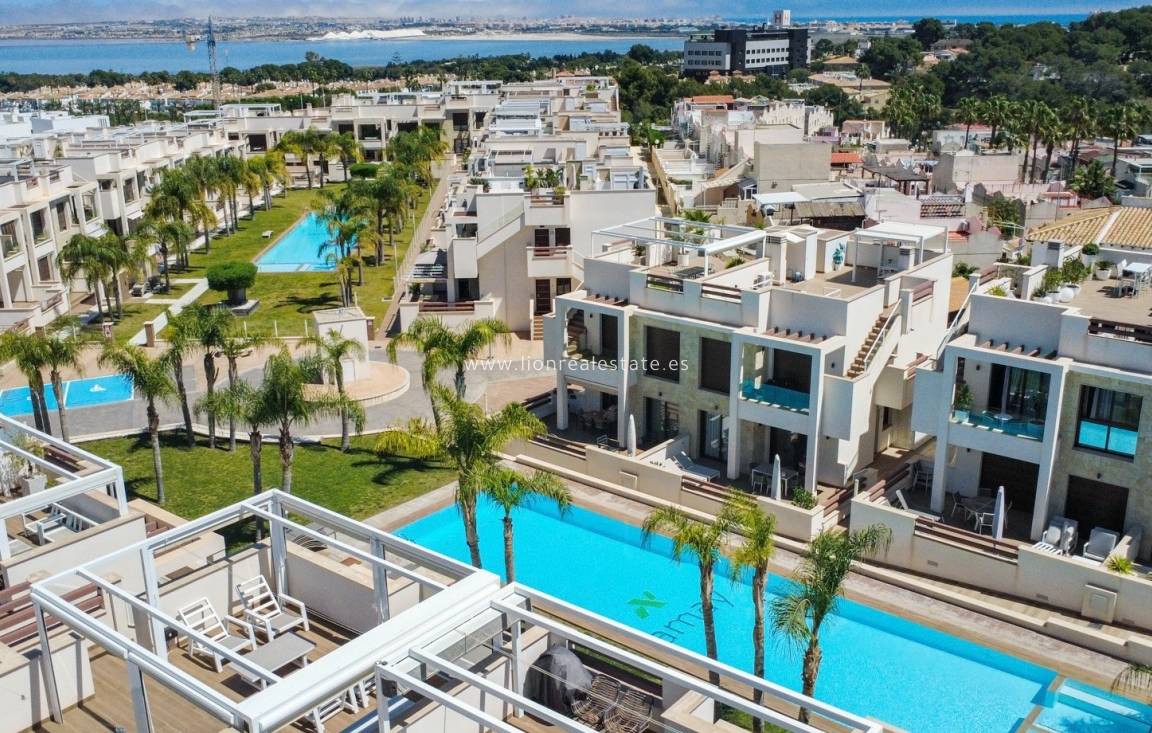 Resale - Apartment / flat - Torrevieja - Los Balcones - Los Altos del Edén
