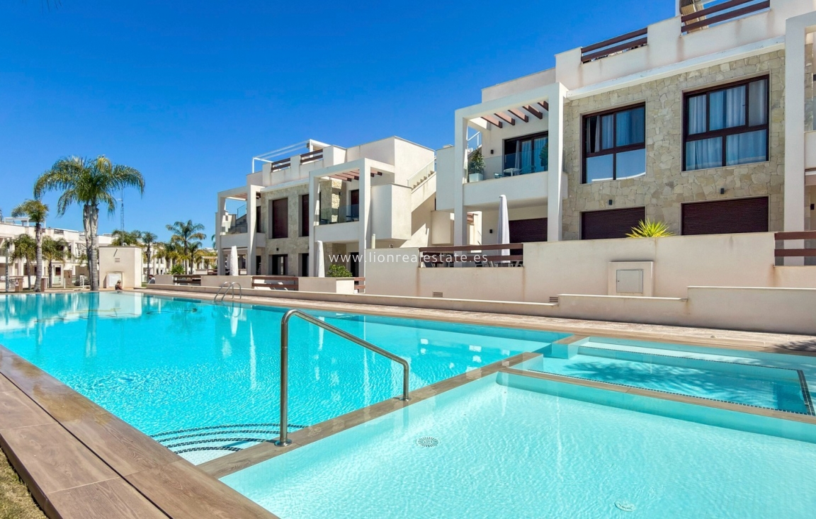 Resale - Apartment / flat - Torrevieja - Los Balcones - Los Altos del Edén