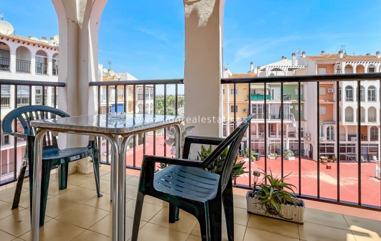 Resale - Apartment / flat - Torrevieja - Mar Azul