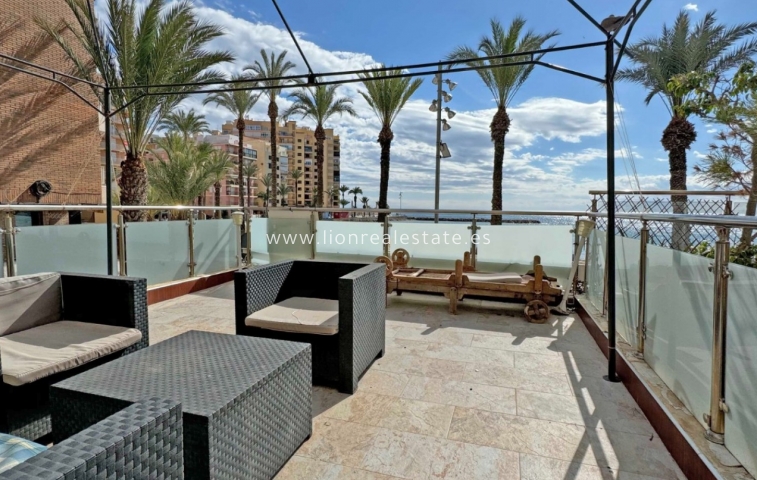 Resale - Apartment / flat - Torrevieja - Playa del Cura