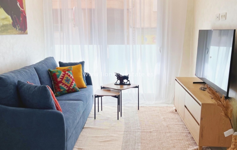 Resale - Apartment / flat - Torrevieja - Playa del Cura