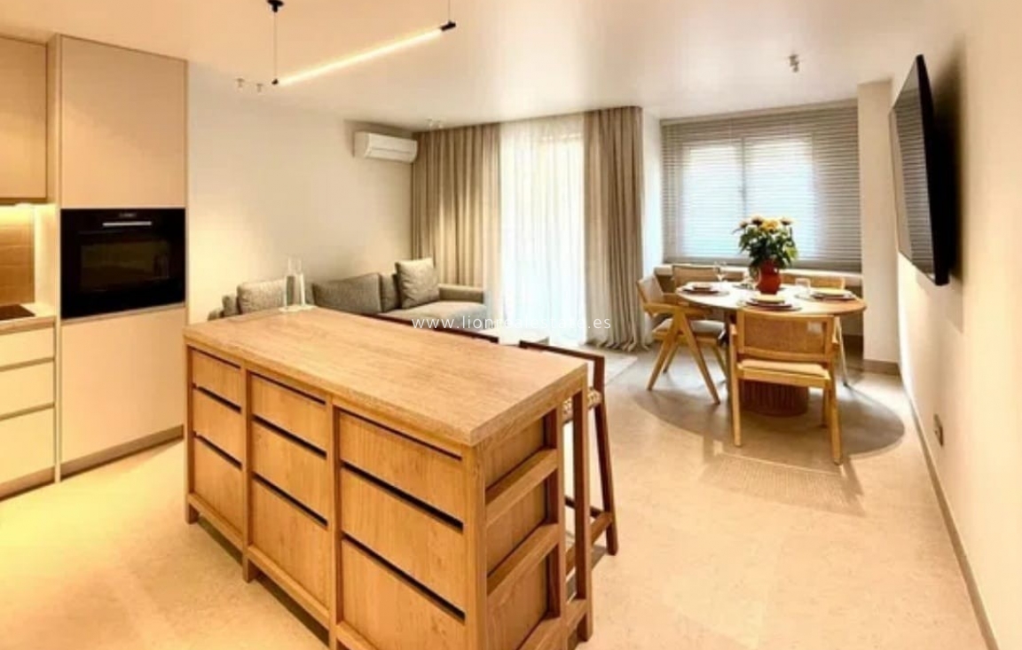 Resale - Apartment / flat - Torrevieja - Playa Del Cura