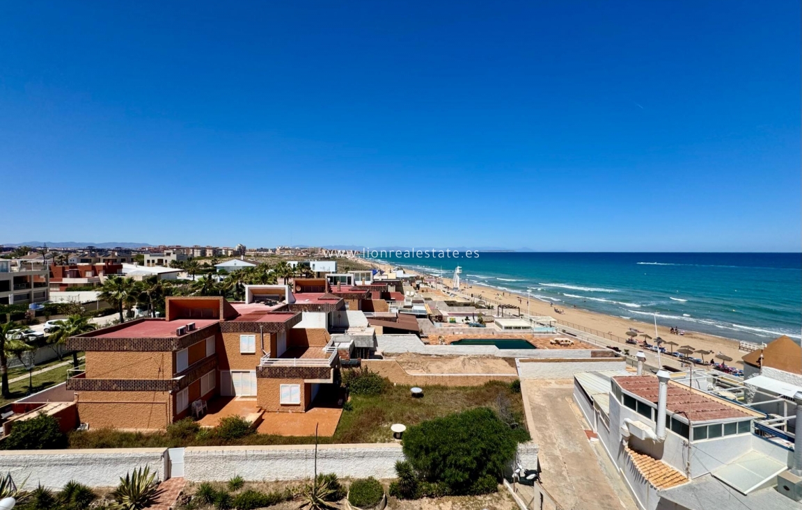 Resale - Apartment / flat - Torrevieja - Torre la mata