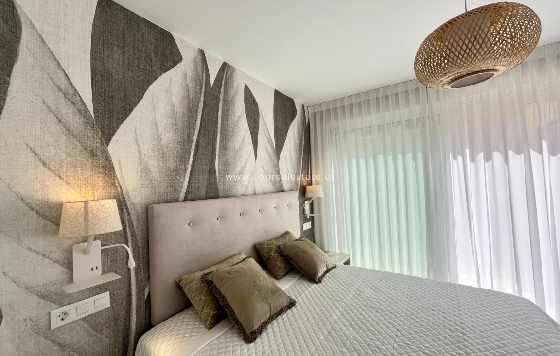 Resale - Apartment / flat - Torrevieja - Torreblanca