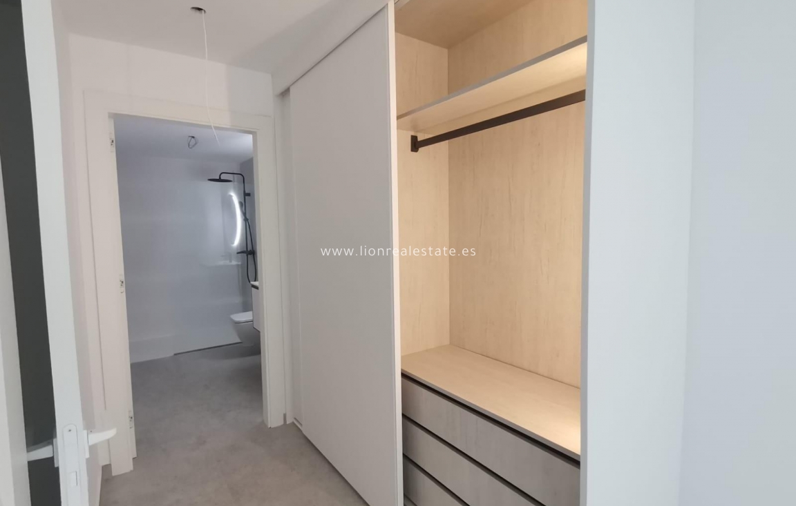 Resale - Apartment / flat - Torrevieja - Torreblanca