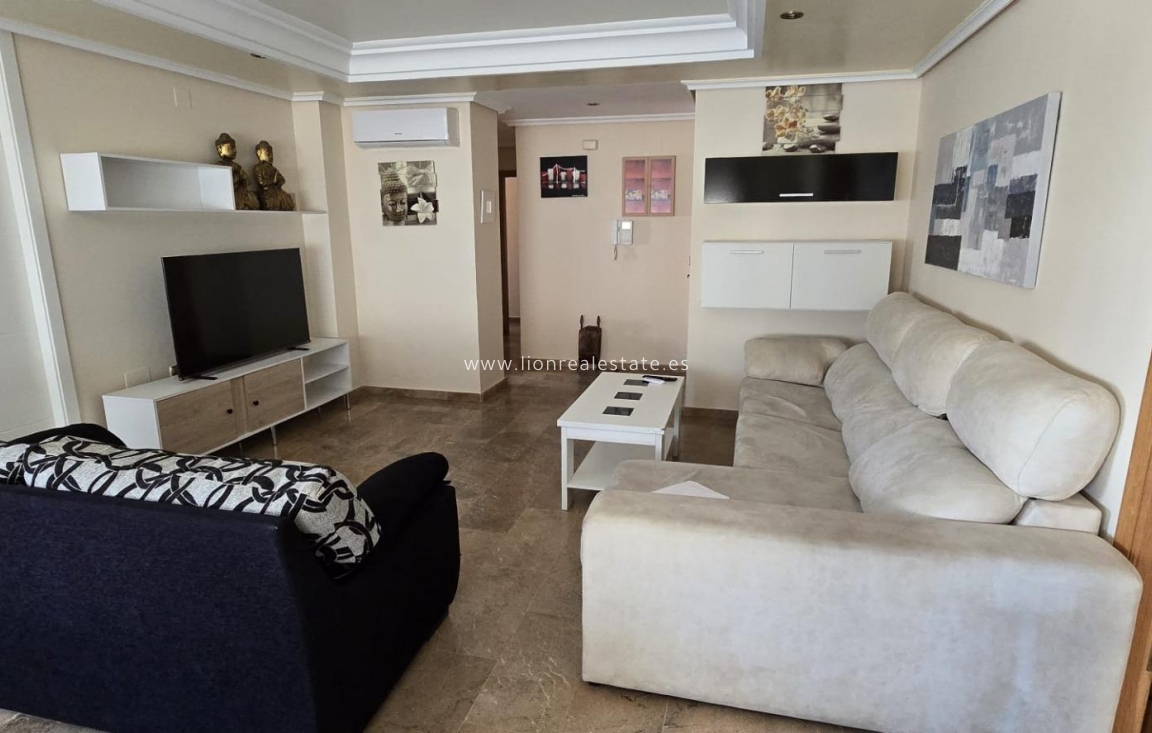 Resale - Apartment / flat - Torrevieja - torrevieja