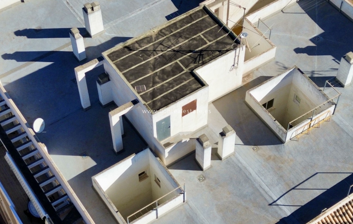 Resale - Apartment / flat - Torrevieja