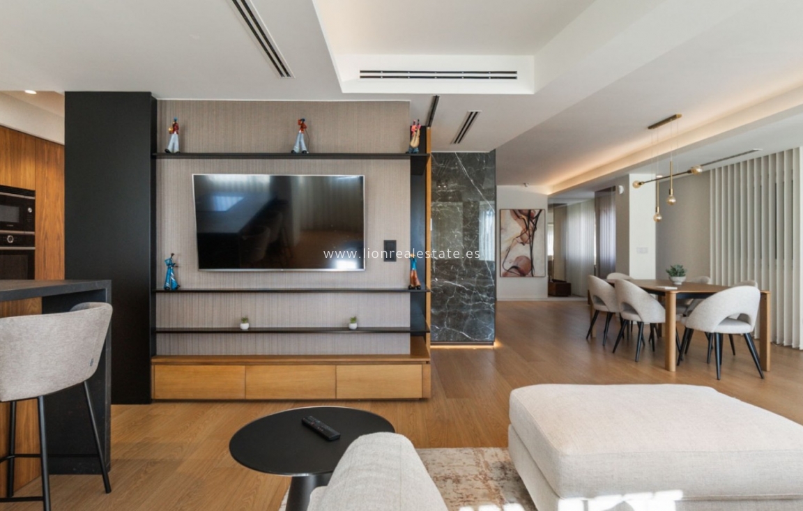 Resale - Apartment / flat - Torrevieja