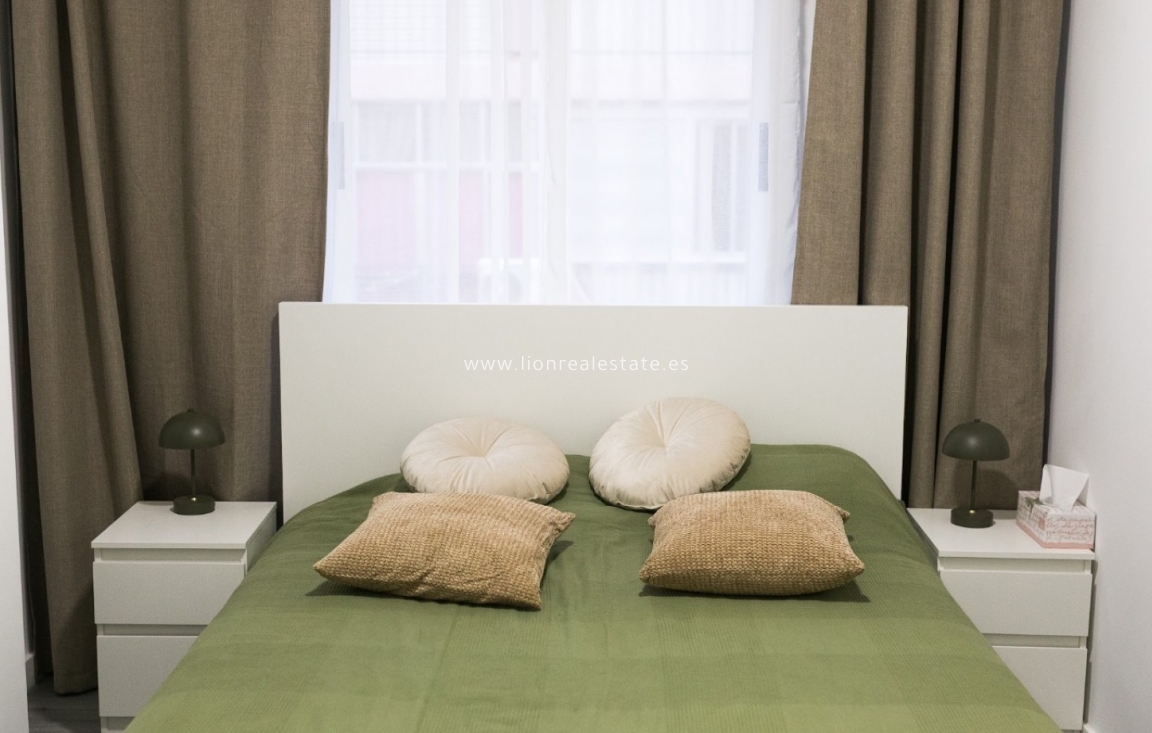 Resale - Apartment / flat - Torrevieja