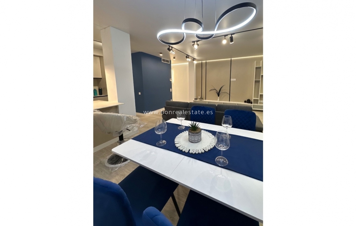 Resale - Apartment / flat - Torrevieja