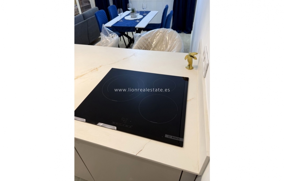 Resale - Apartment / flat - Torrevieja