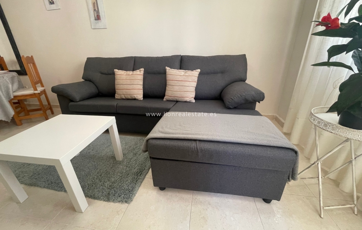Resale - Apartment / flat - Torrevieja