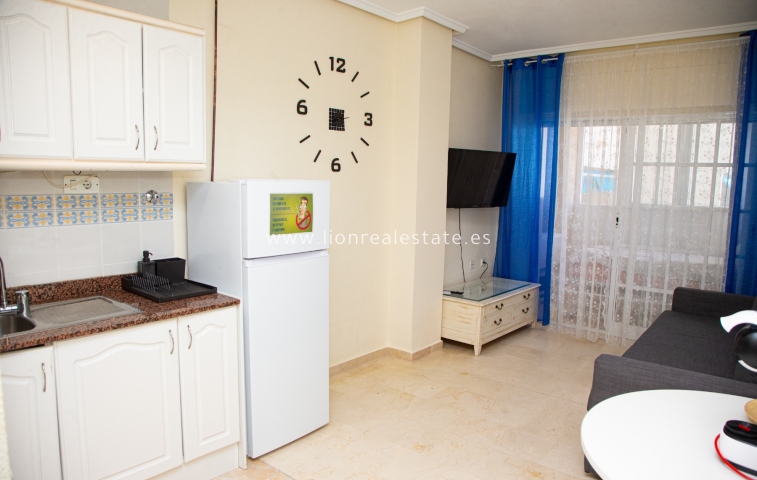 Resale - Apartment / flat - Torrevieja