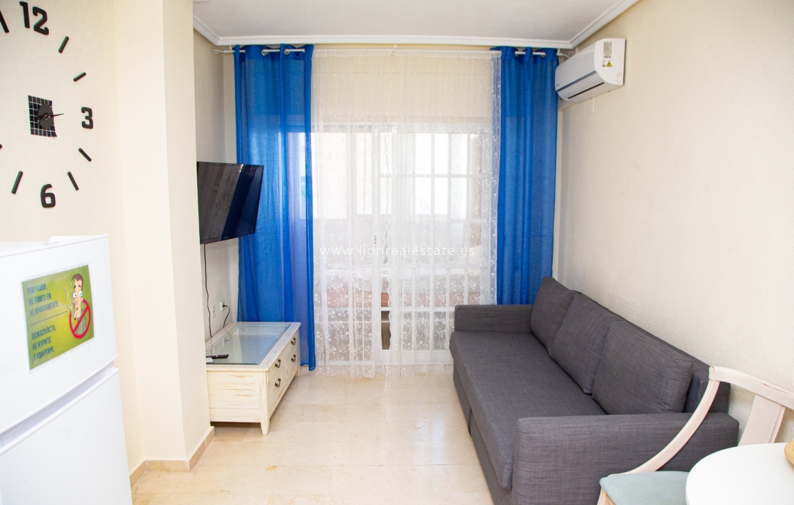 Resale - Apartment / flat - Torrevieja