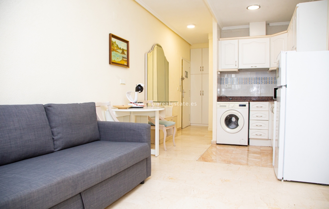 Resale - Apartment / flat - Torrevieja