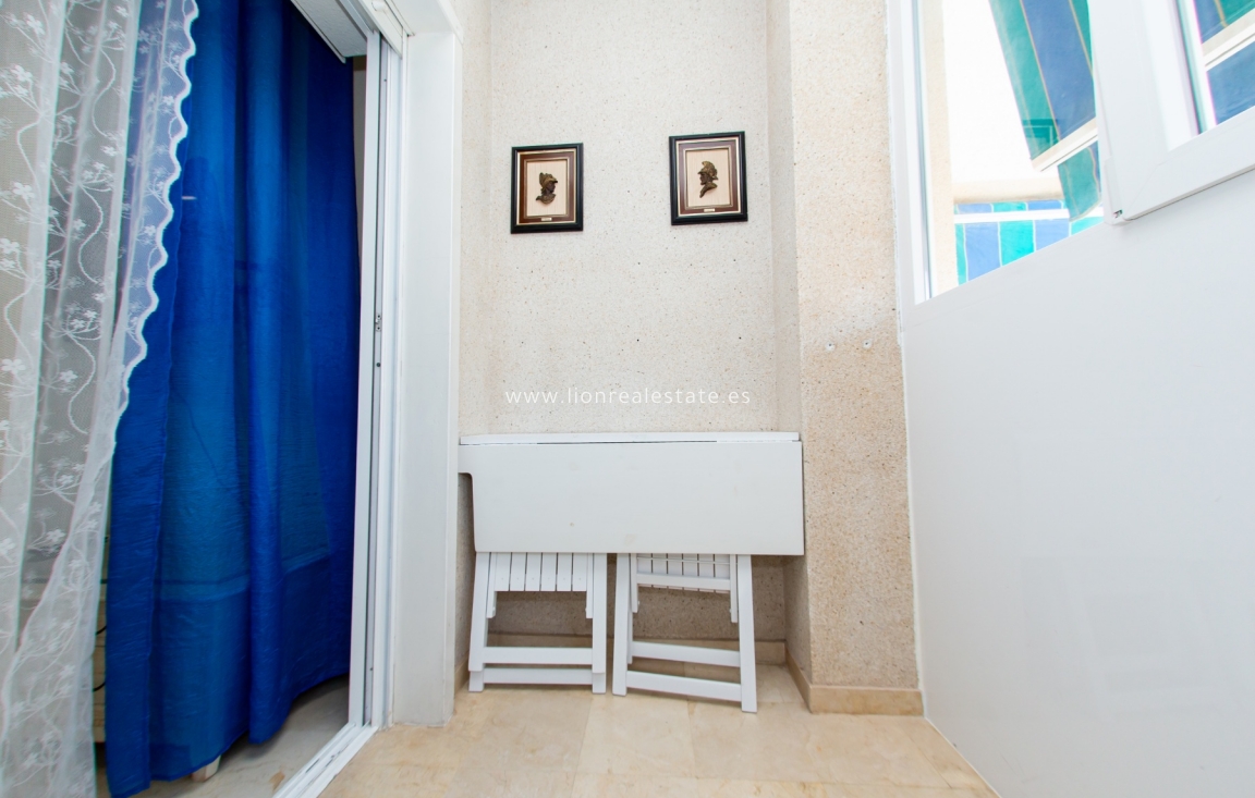 Resale - Apartment / flat - Torrevieja