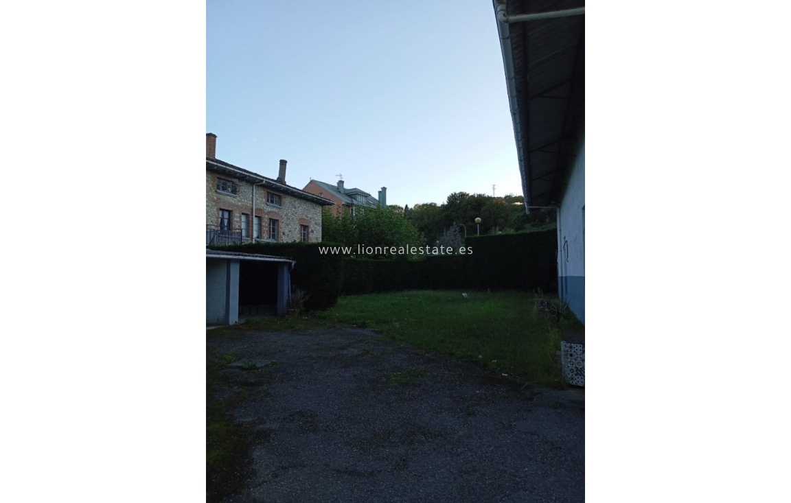 Resale - Building - Valencia - Sant Francesc