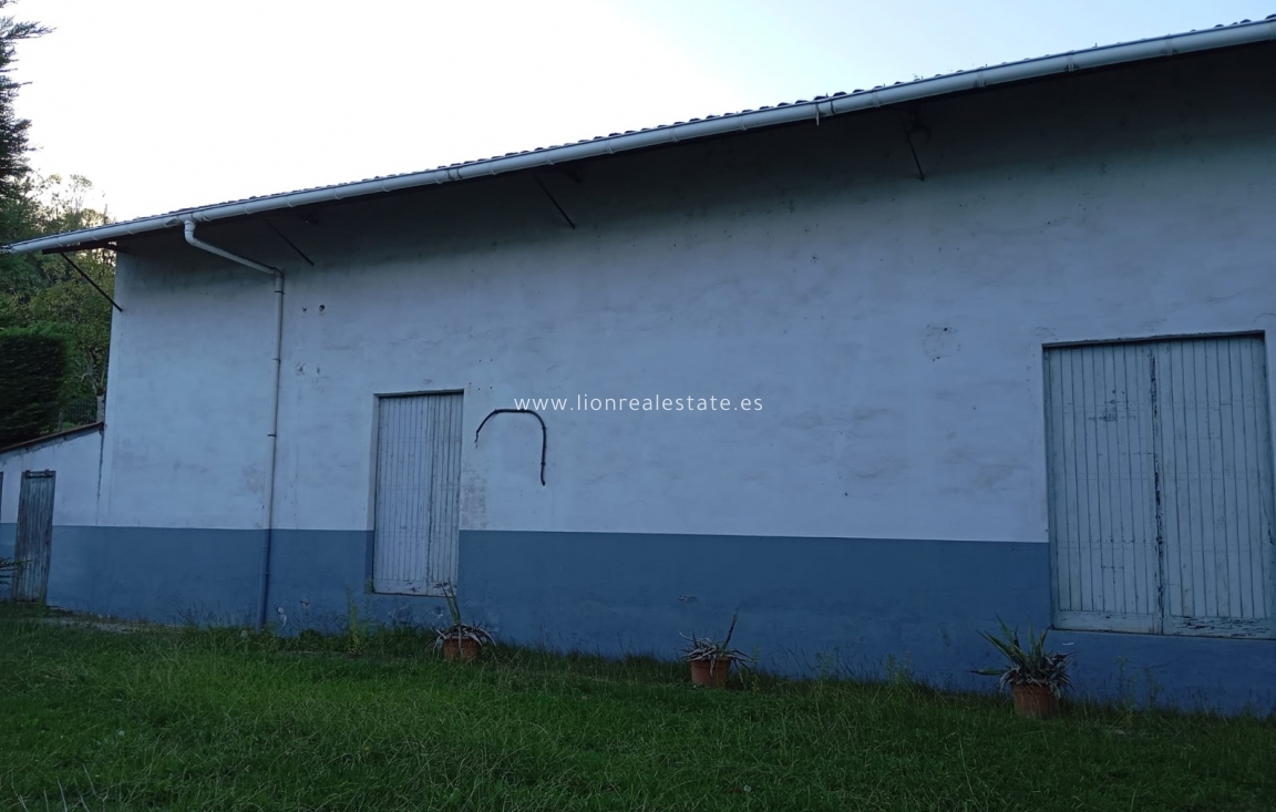 Resale - Building - Valencia