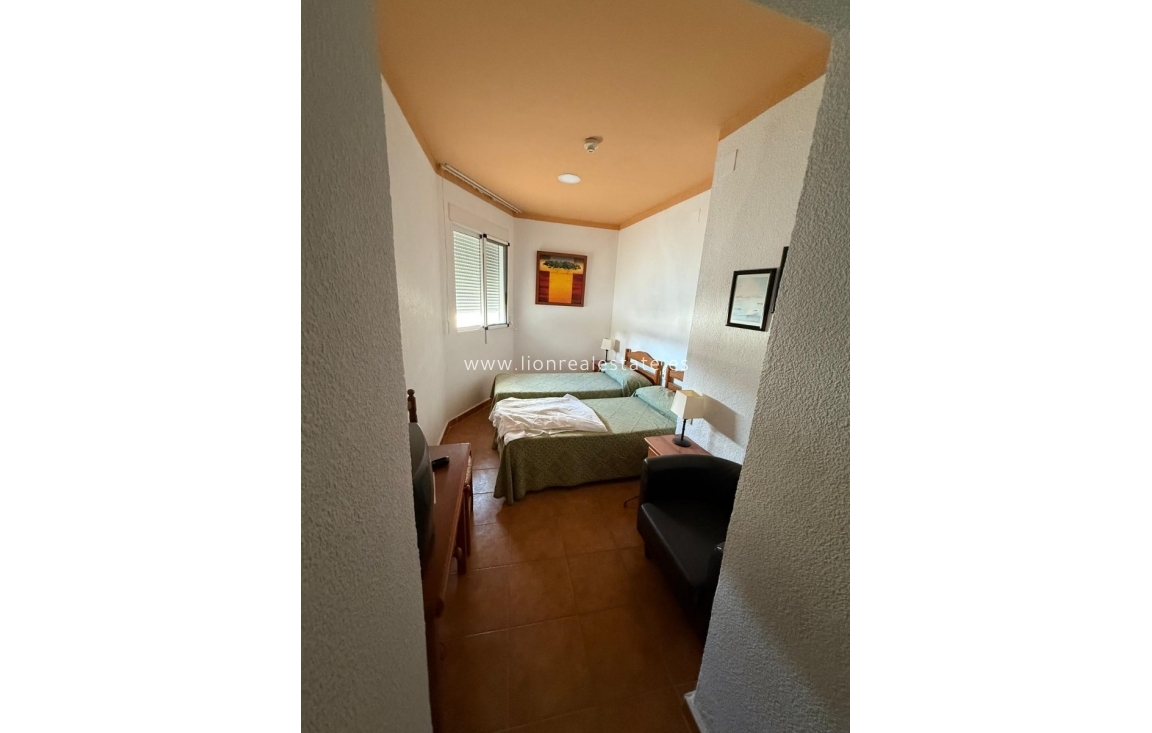 Resale - Building - Valencia