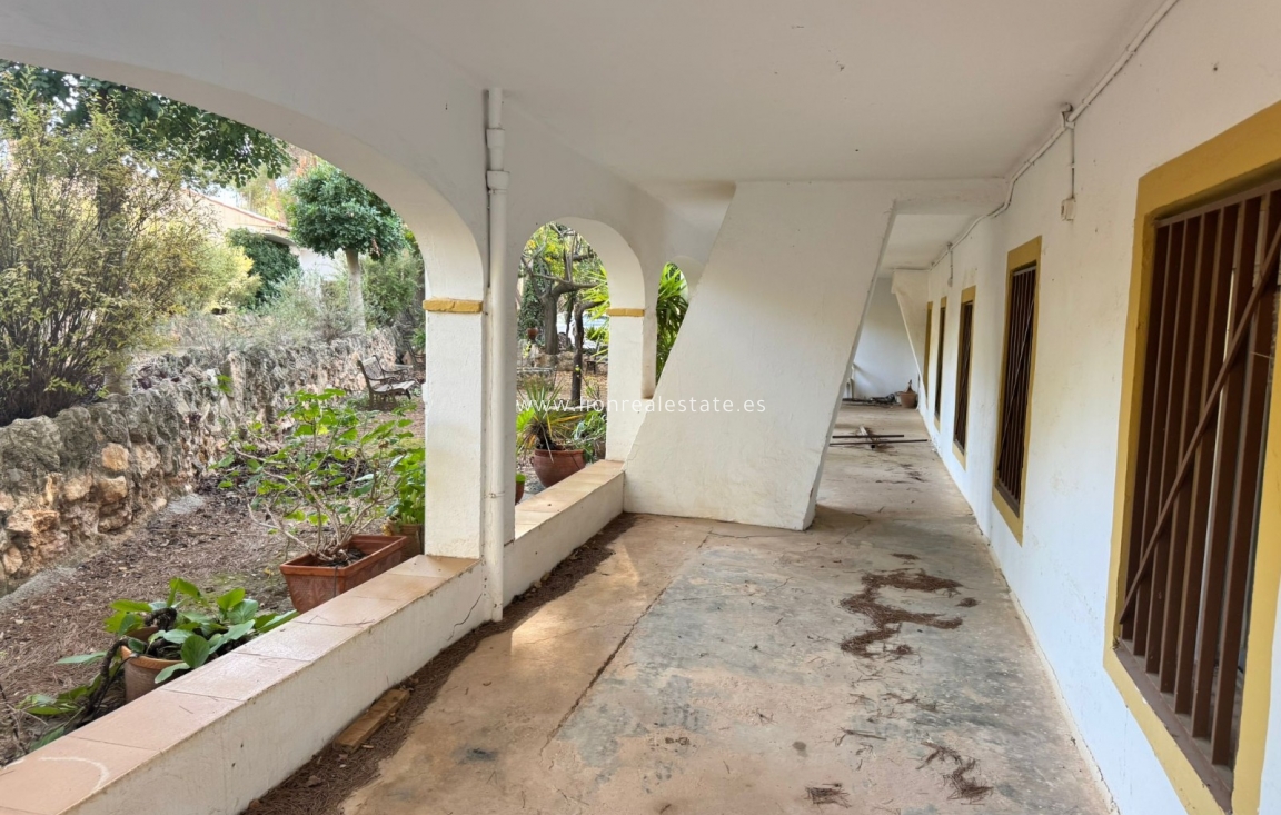 Resale - Building - Valencia