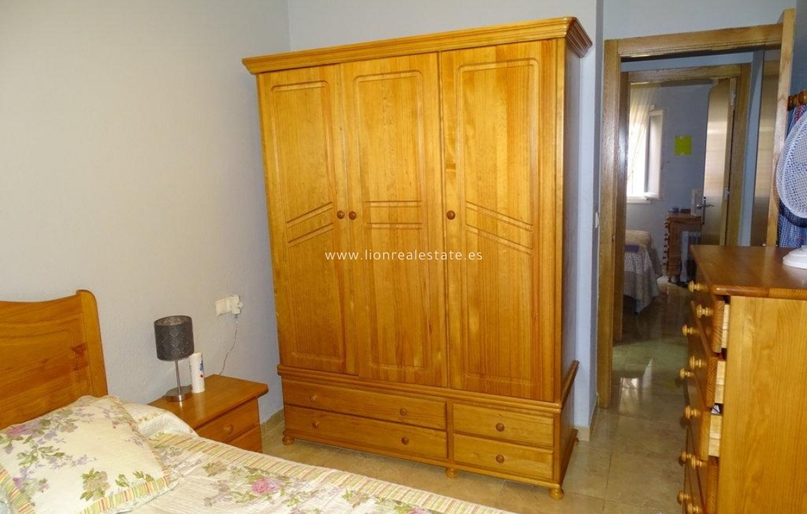 Resale - Bungalow - Guardamar del Segura - El moncayo