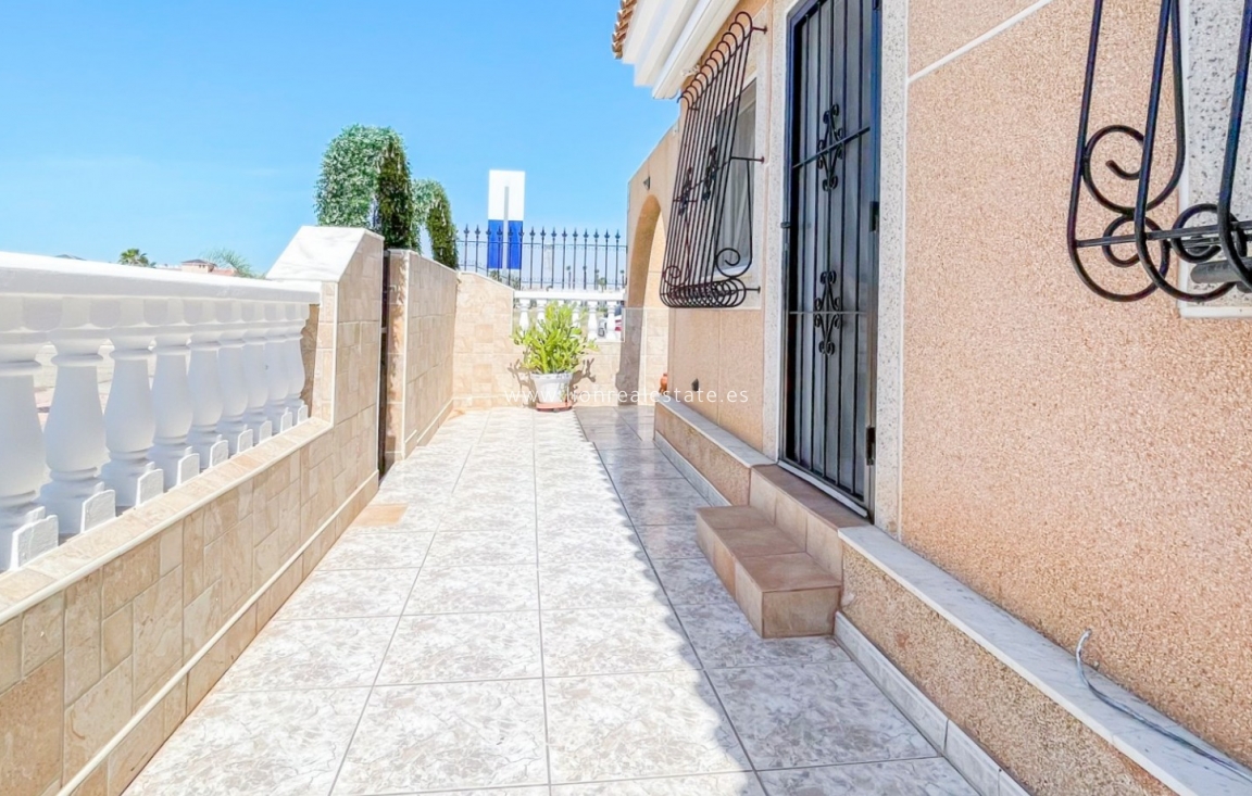 Resale - Bungalow - Los Alcazares - Los Narejos