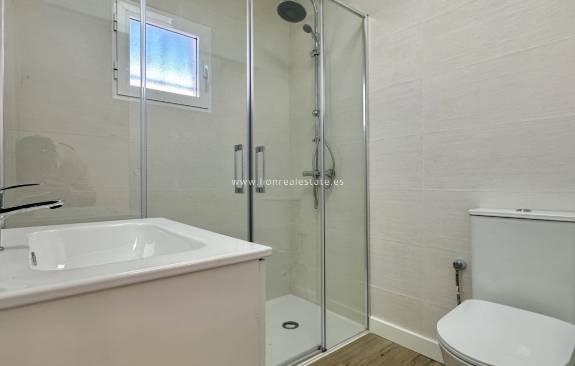 Resale - Bungalow - Orihuela Costa - Las Filipinas