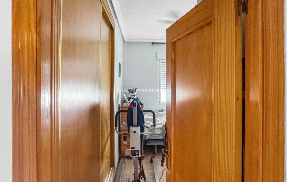 Resale - Bungalow - Orihuela Costa - Playa Flamenca