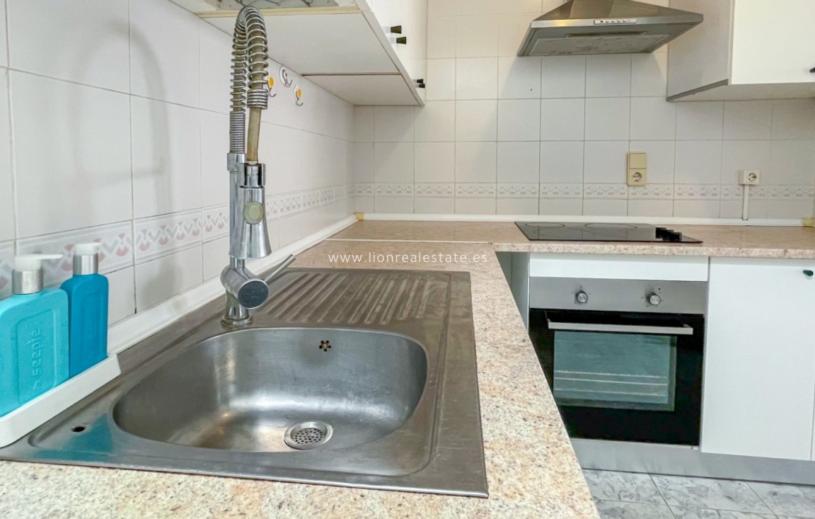 Resale - Bungalow - Orihuela Costa - Playa Flamenca