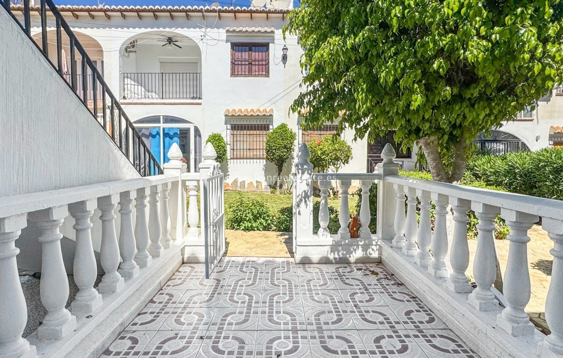 Resale - Bungalow - Torrevieja - Los Balcones - Los Altos del Edén