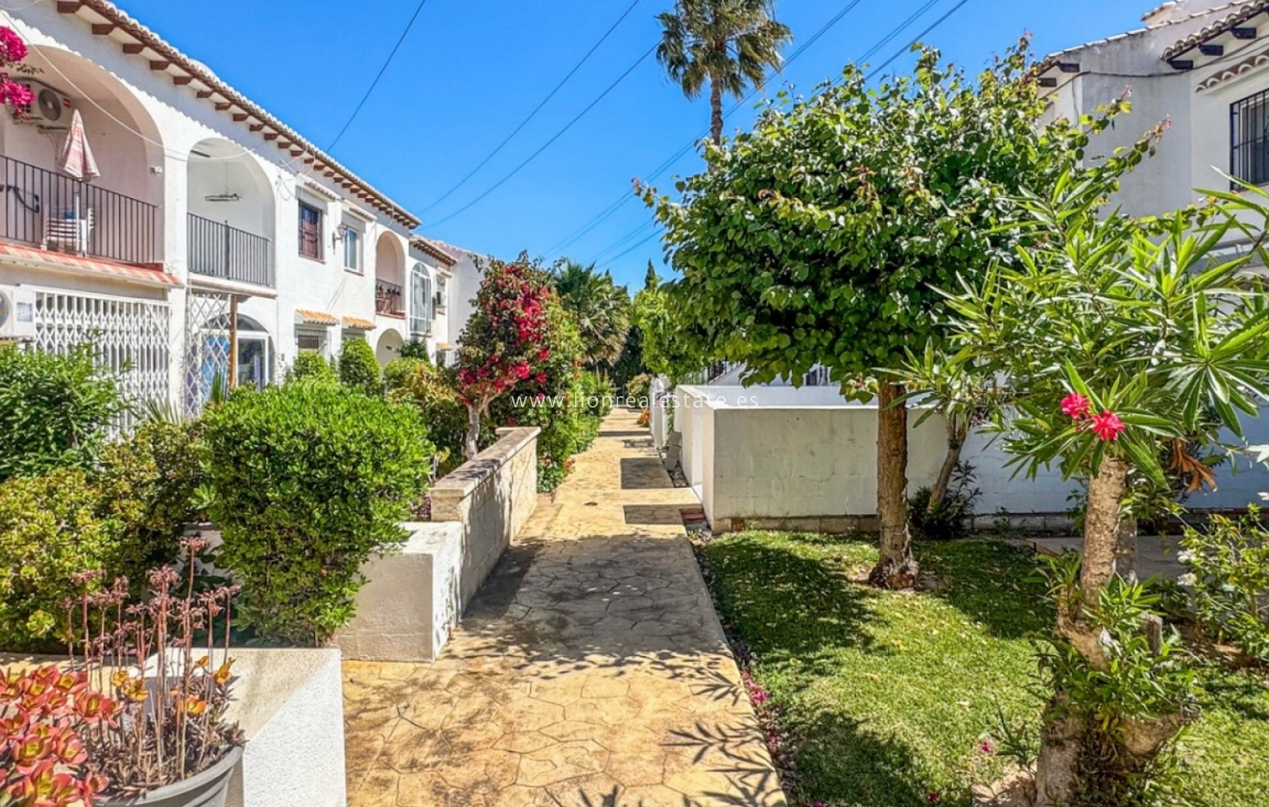 Resale - Bungalow - Torrevieja - Los Balcones - Los Altos del Edén
