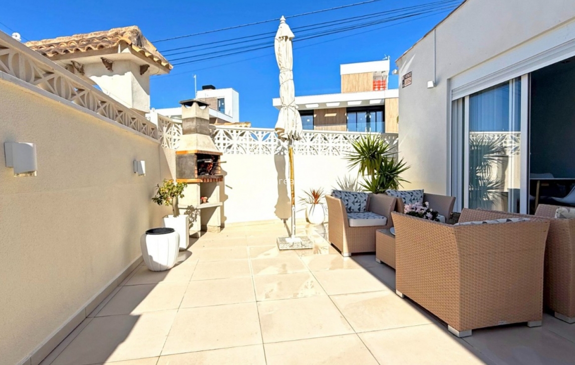 Resale - Bungalow - Torrevieja - Torrelamata - La Mata