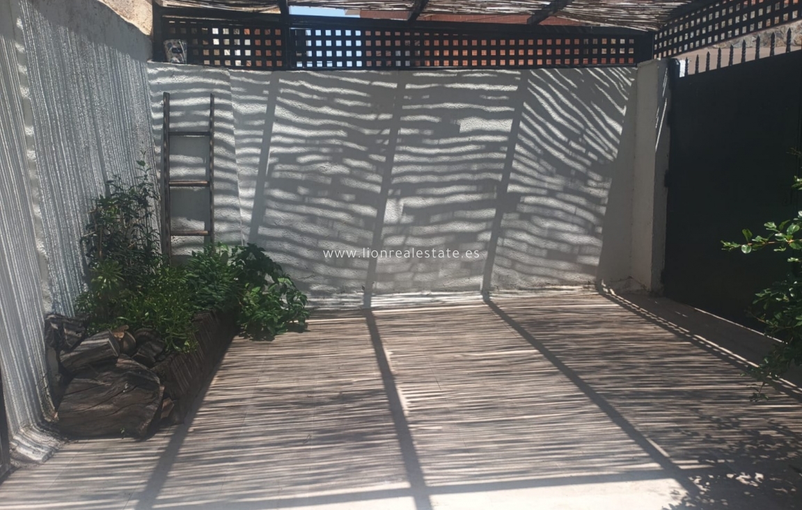 Resale - Chalet - Valencia