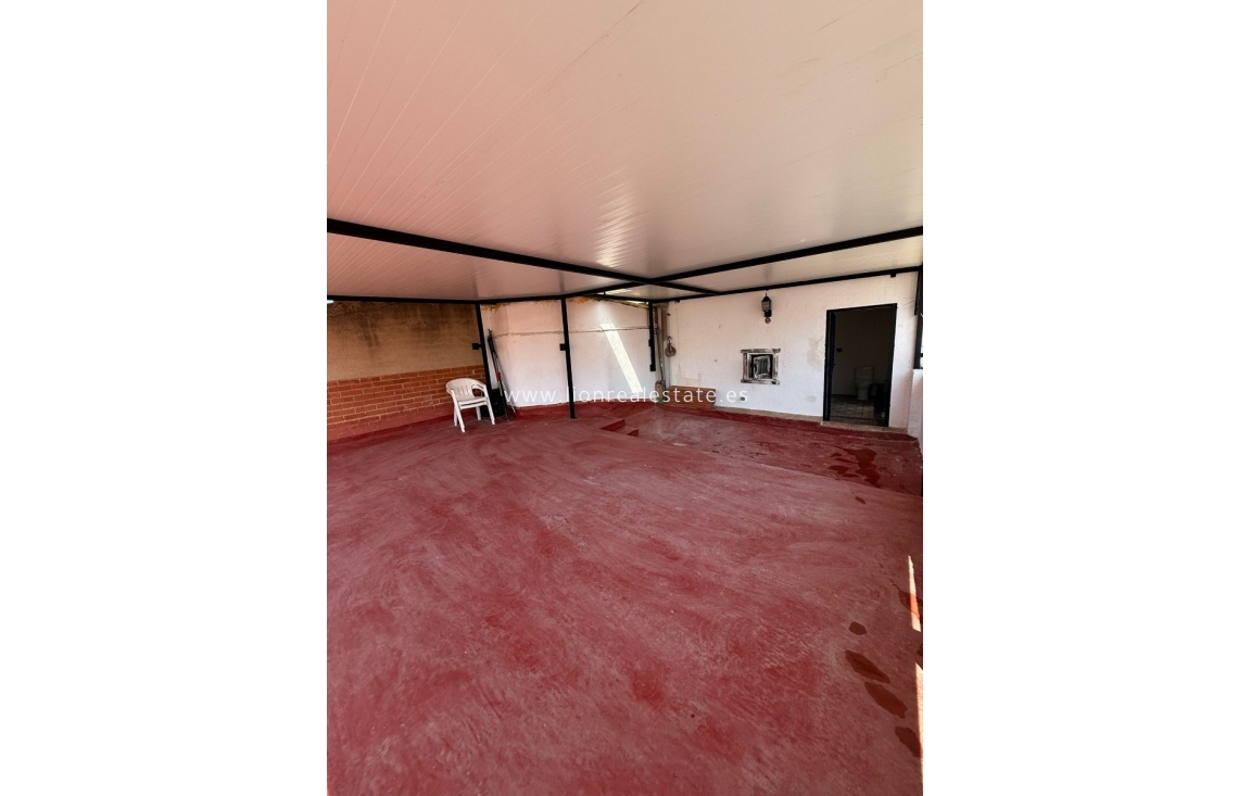 Resale - Chalet - Valencia