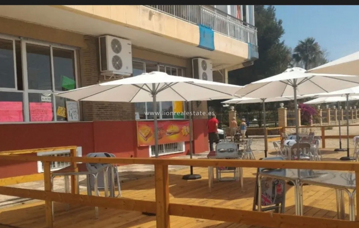 Resale - Commercial - Torrevieja