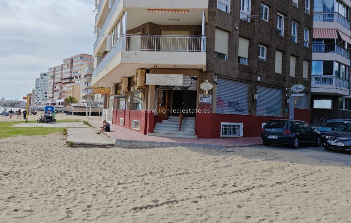 Resale - Commercial - Torrevieja