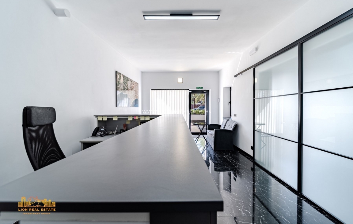 Resale - Commercial Unit - Cabo Roig - Costa blanca