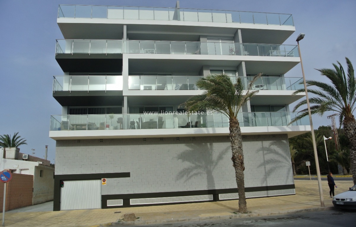 Resale - Commercial Unit - Guardamar del Segura - Playa