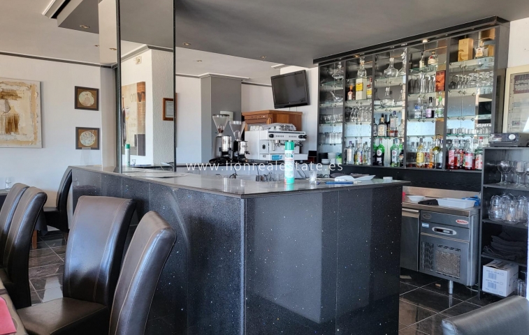 Resale - Commercial Unit - Torrevieja - Playa del cura