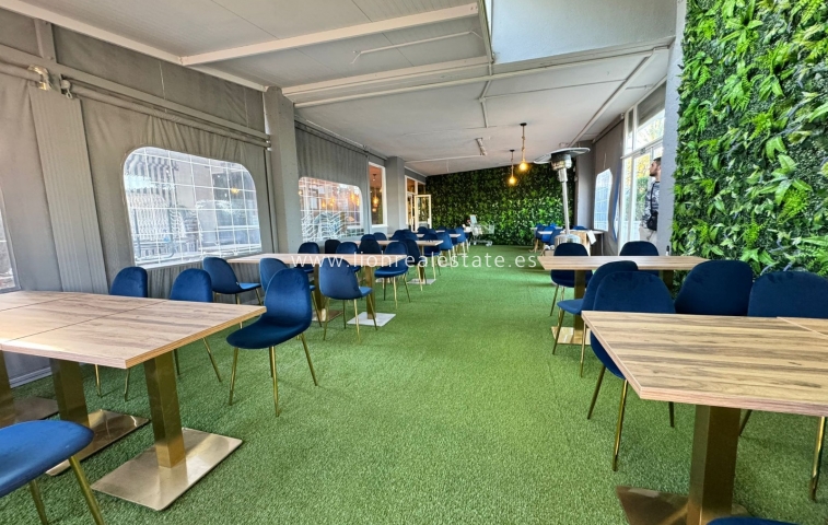 Resale - Commercial - Villamartín - Los Dolses