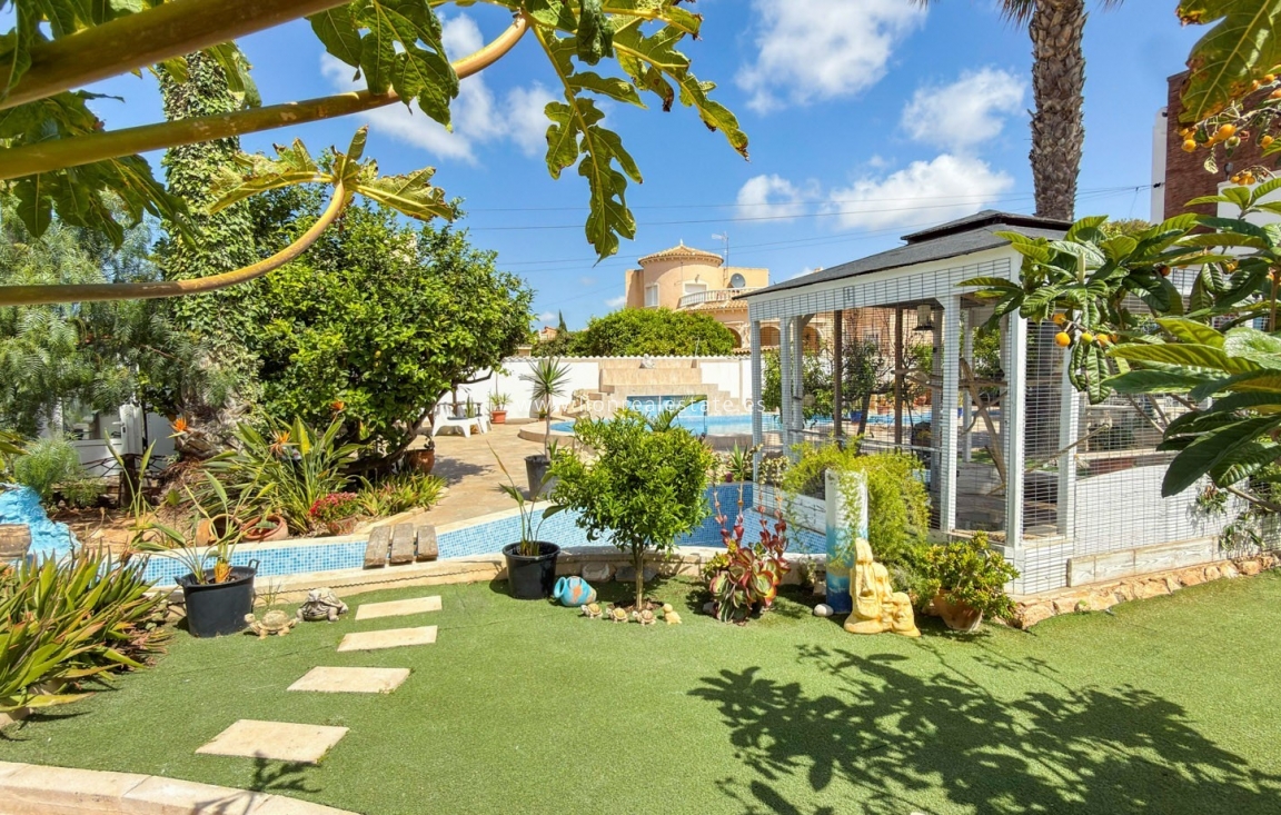 Resale - Detached Villa - Ciudad Quesada