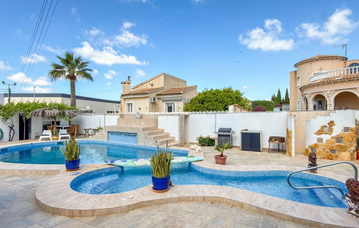Resale - Detached Villa - Ciudad Quesada