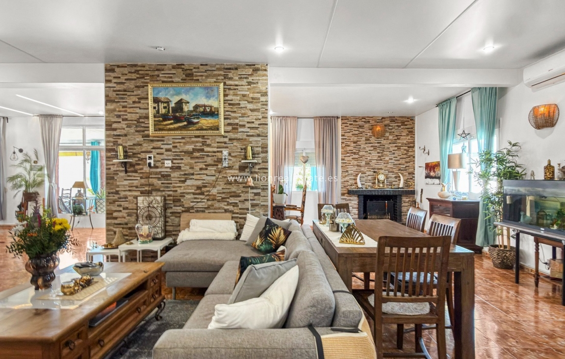Resale - Detached Villa - Ciudad Quesada