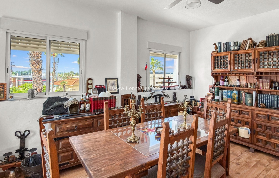 Resale - Detached Villa - Ciudad Quesada